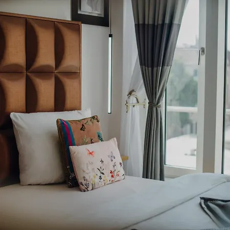 Sky & Sky Bar Appart hôtel Weimar (Thuringia)