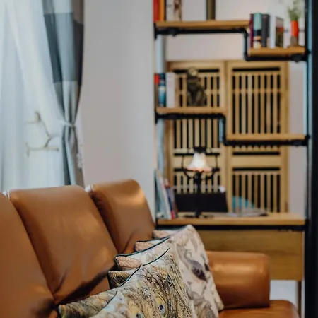 Sky & Sky Bar 3* Weimar (Thuringia)