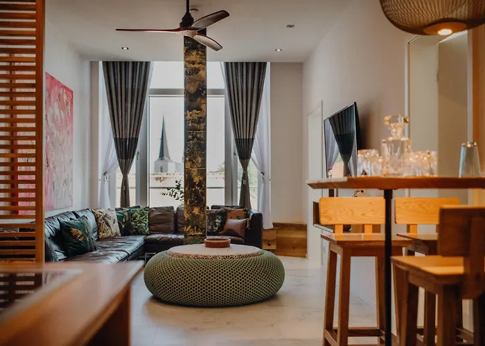 Sky & Sky Bar Apartmanhotel Weimar