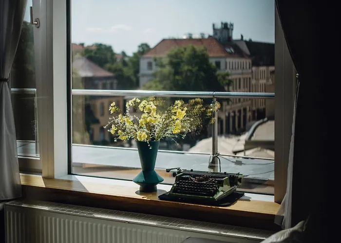 Sky & Sky Bar Apartmanhotel 3*