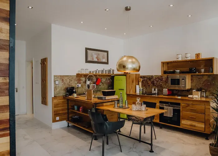 Sky & Sky Bar Apartmanhotel Weimar