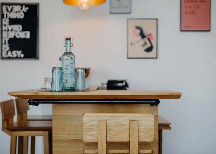 Sky & Sky Bar 3* Weimar